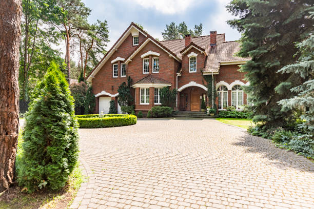 Best Residential Driveway Paver Services  in Los Altos Hills, CA